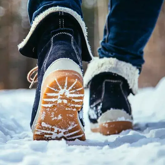 WIDE TOE BOX BAREFOOT